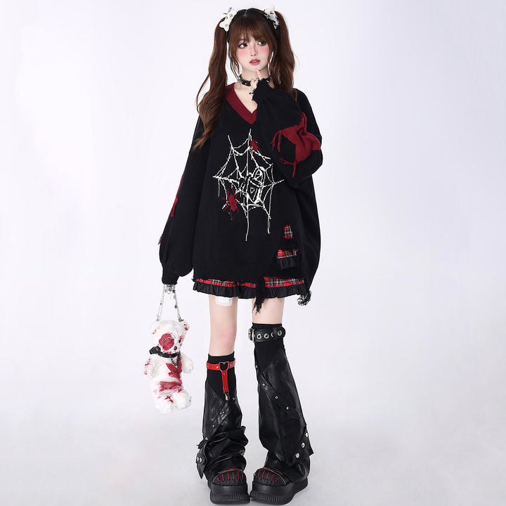 Spiderweb printed distressed V-neck sweater for autumn and winter