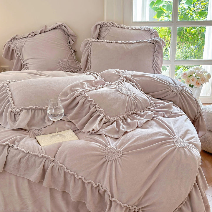 Romantic Heart-Shaped 3D Embroidery Winter Milk Velvet Duvet Cover