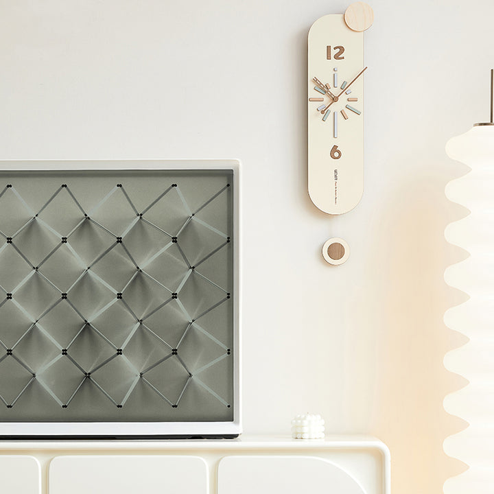 Modern Minimalist Style Wall Clock