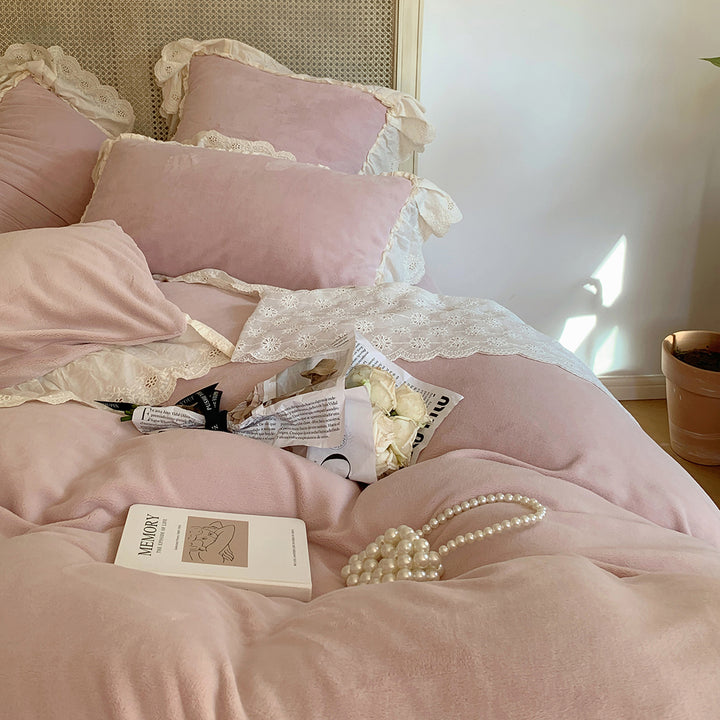 Romantic French Princess Style Winter Milk Velvet Bedding Set