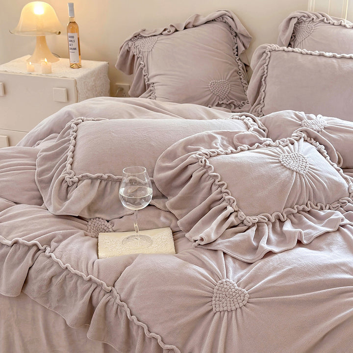 Romantic Heart-Shaped 3D Embroidery Winter Milk Velvet Duvet Cover
