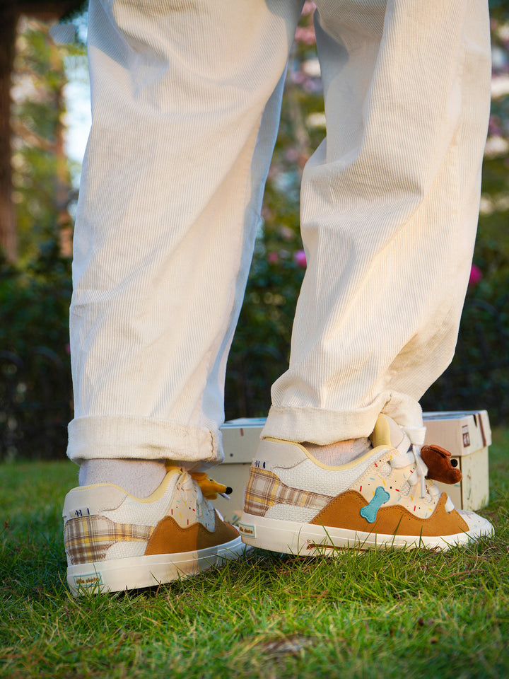 Puppy-Themed Puffer Shoes