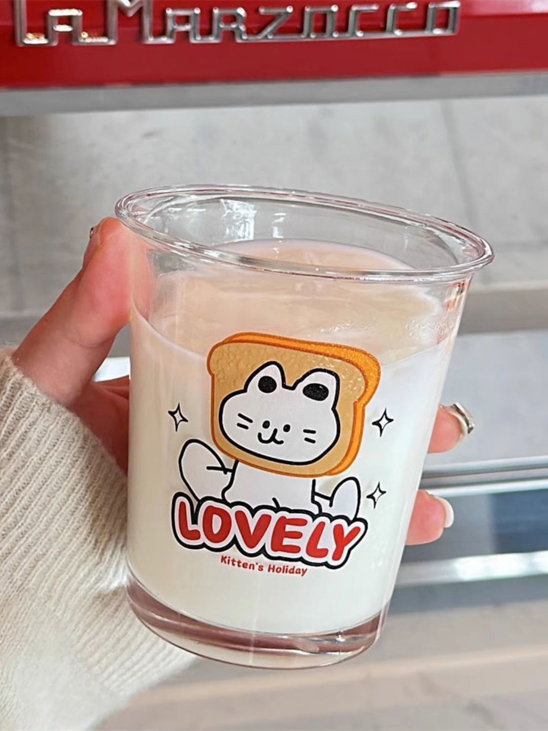 Adorable Kitten's Holiday Glass Cups - Lovely & Lazy Designs