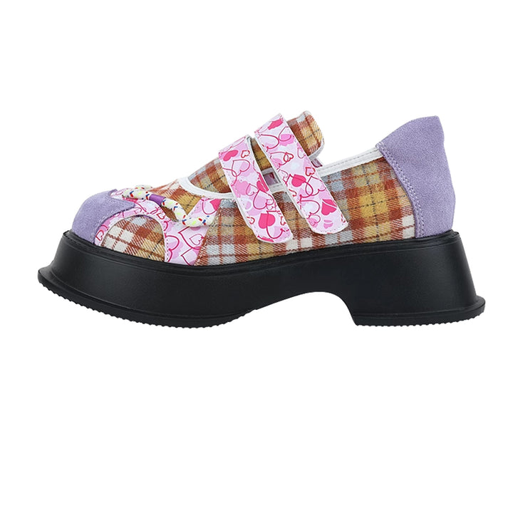 Vintage Heart Checkered Pattern Flats