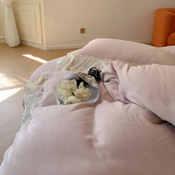 Romantic French Princess Style Winter Milk Velvet Bedding Set