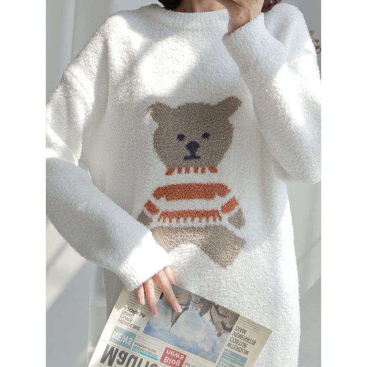 Bear Pattern Round Neck White Winter Nightgown