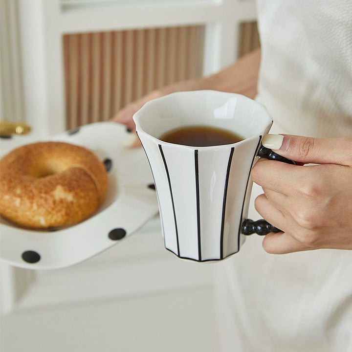 Vintage Black White Vertical Stripes Mug