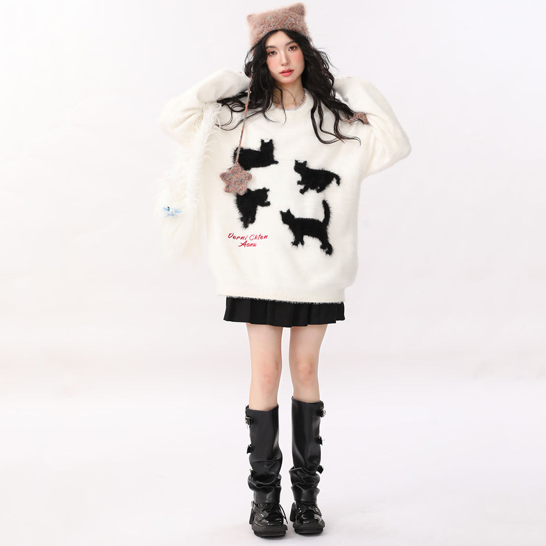 Loose Cat Print Round Neck Sweater