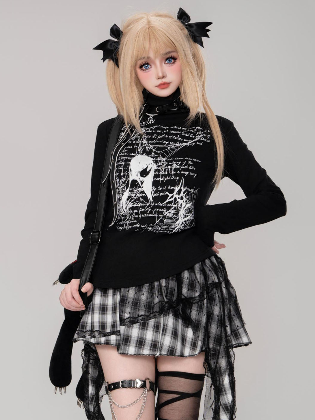 Letter Print High Neck Light Subculture Mine-style Long Sleeve Black Top