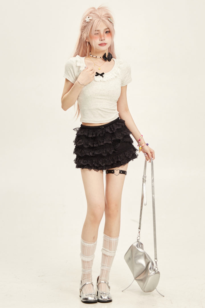 Lace Round Neck Fitted T-Shirt