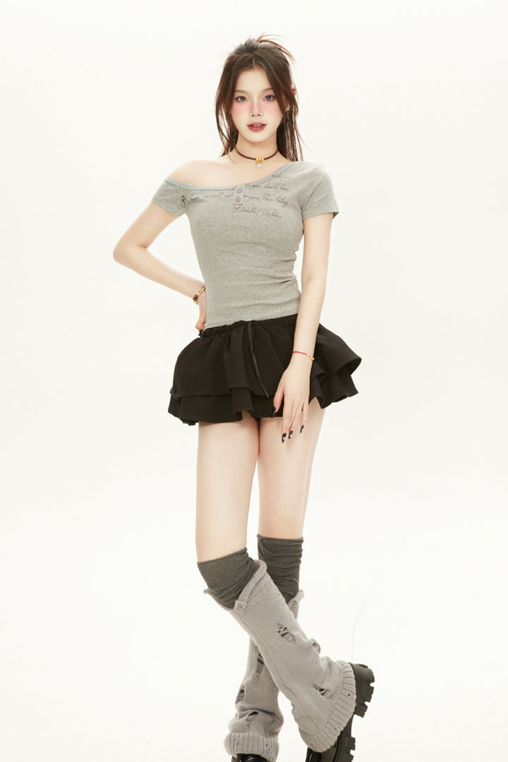 Off-Shoulder Letter Print T-Shirt