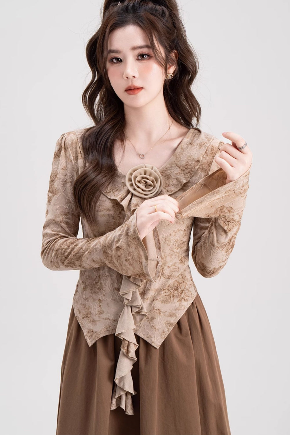 Ruffle V-Neck Fitted Elegant Top