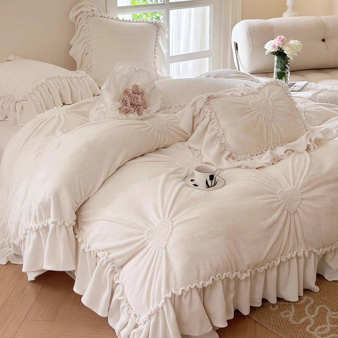 Romantic Heart-Shaped 3D Embroidery Winter Milk Velvet Duvet Cover