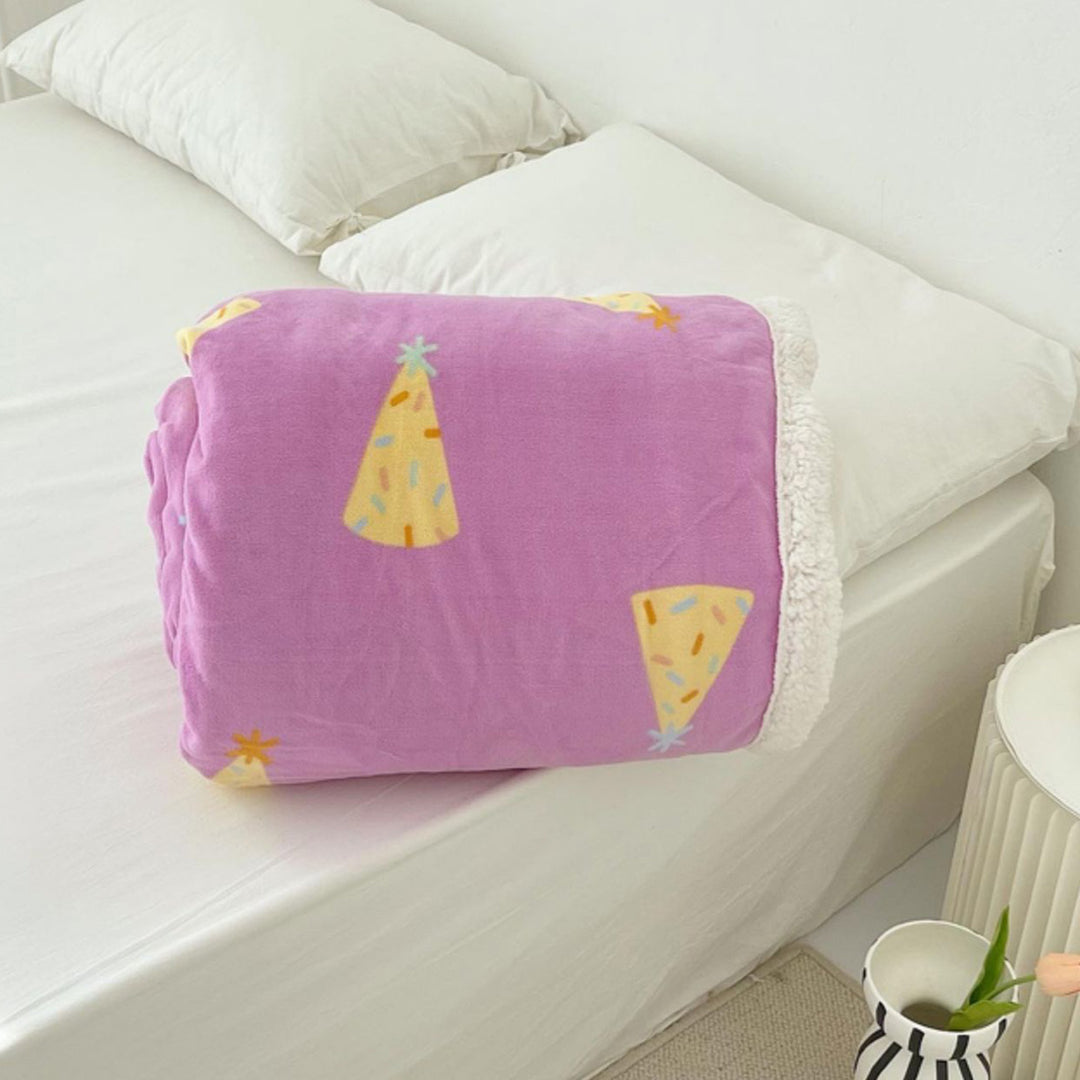 Party Hat Print Velvet Fleece Blanket