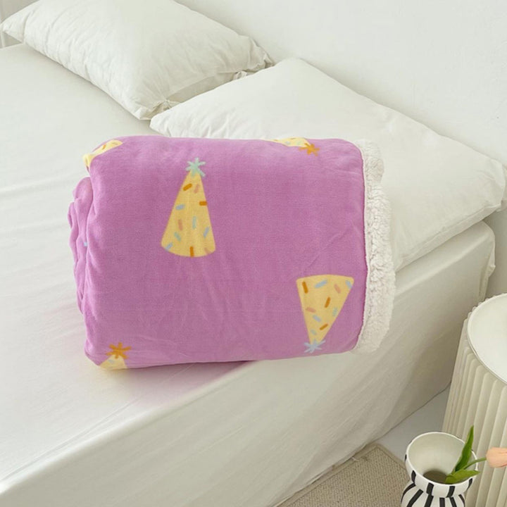 Party Hat Print Velvet Fleece Blanket