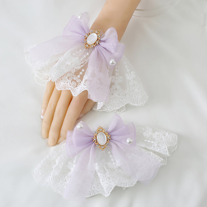 Ribbon Gem Pendant Lace Wristlet