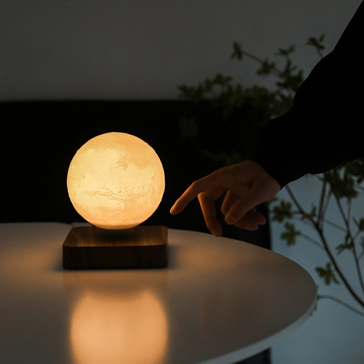 Maglev Planet Lamp