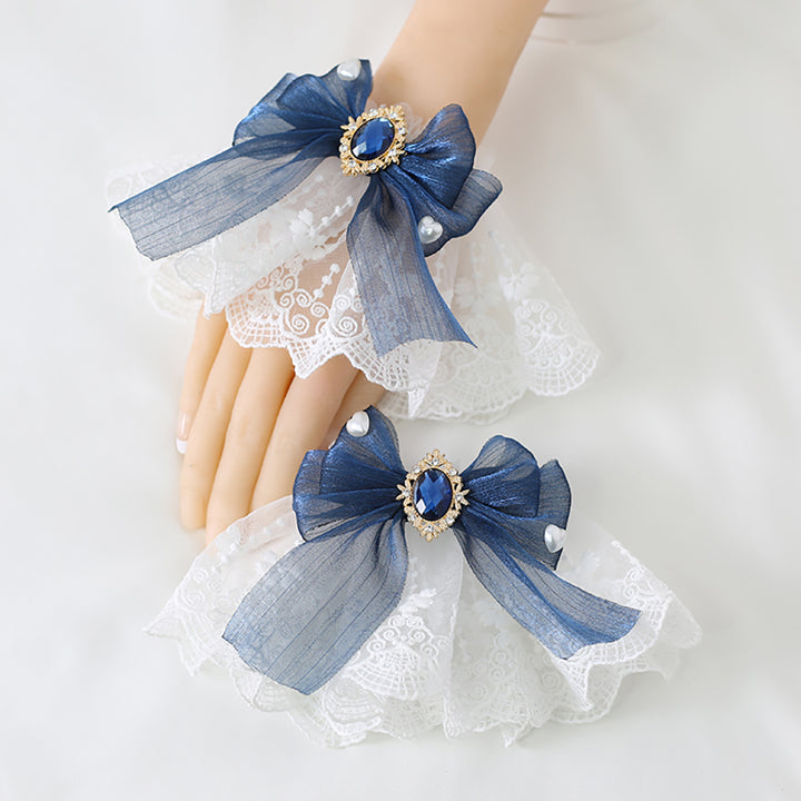 Ribbon Gem Pendant Lace Wristlet