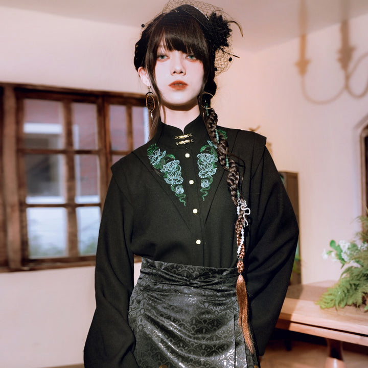 Hanfu-inspired Embroidered Stand Collar Pipa Sleeve Black Shirt