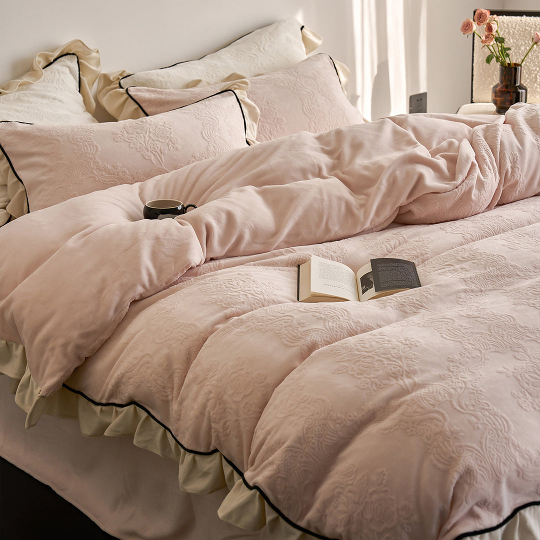 Cozy European Textured Thick Bedding Set