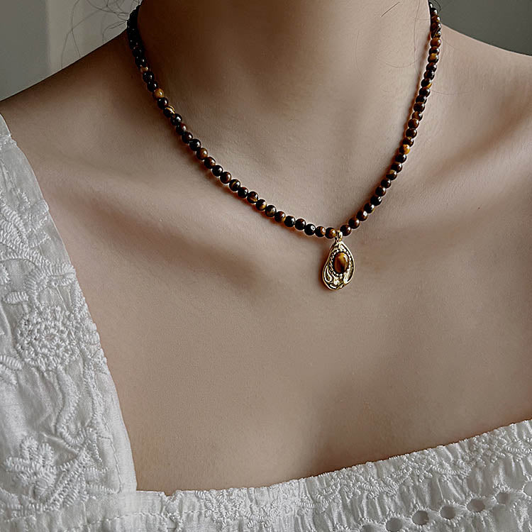 Chinese vintage Meilad tiger's eye stone necklace