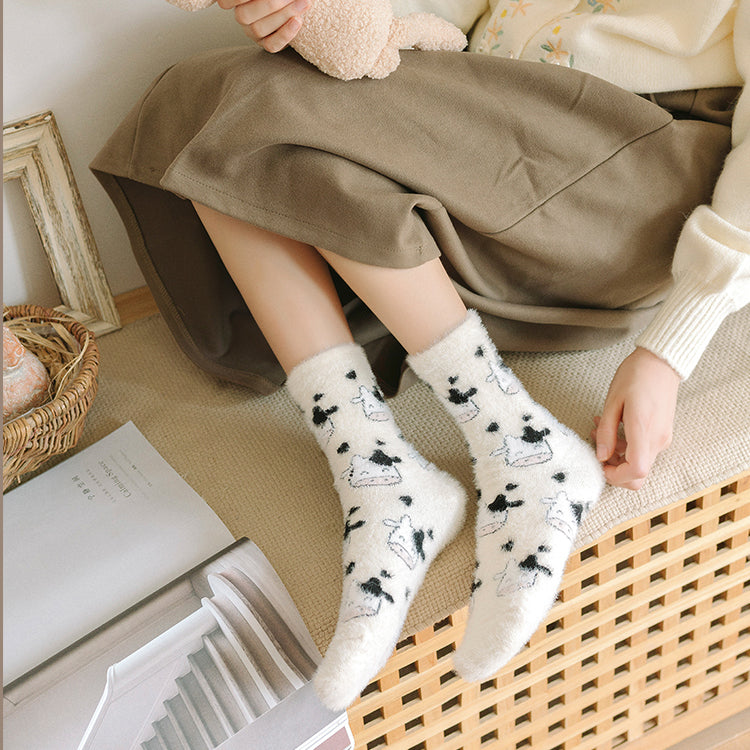 Cute Cartoon Coral Fleece Thickened Winter Socks 2 Pairs/set