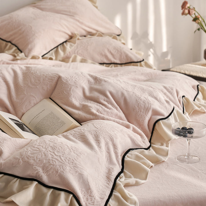 Cozy European Textured Thick Bedding Set