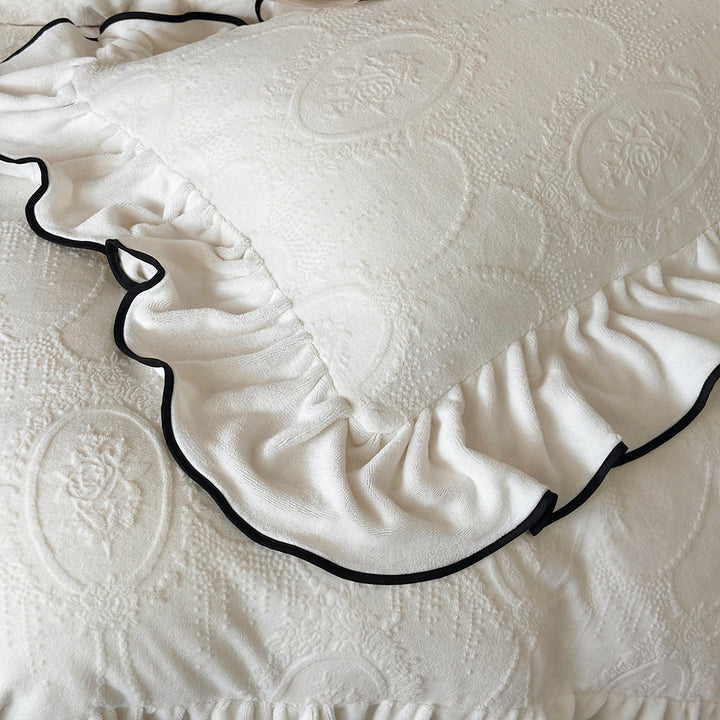 Modern White Flannel Warm Duvet Cover