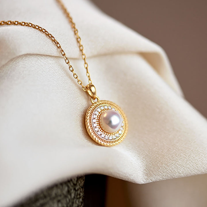 French Vintage Pearl Silver Round Pendant Necklace
