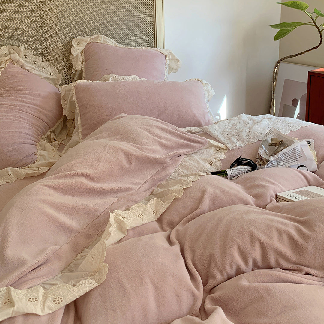 Romantic French Princess Style Winter Milk Velvet Bedding Set