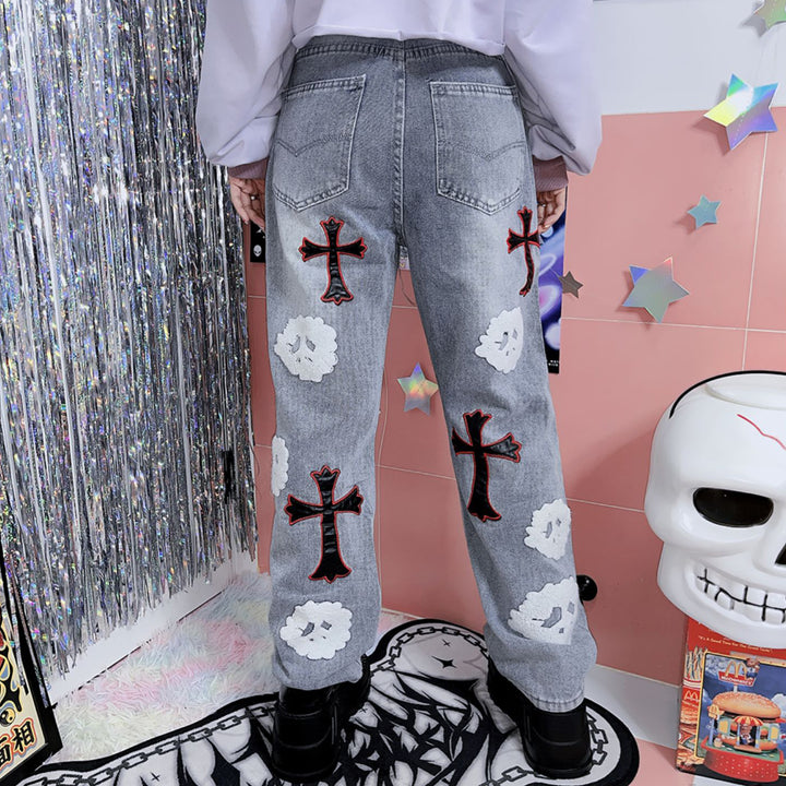 Skull Cross Distressed Jeans