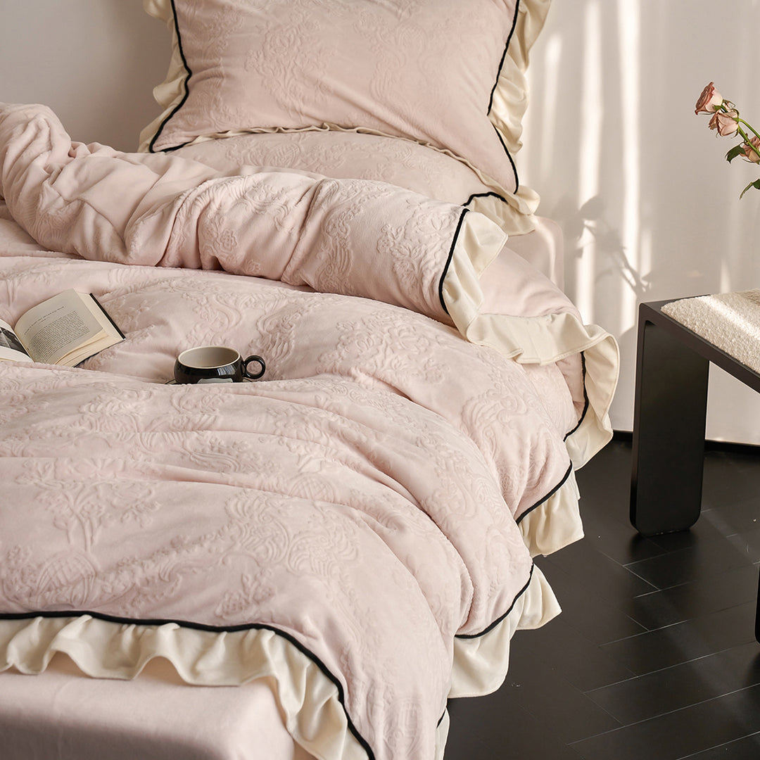 Cozy European Textured Thick Bedding Set