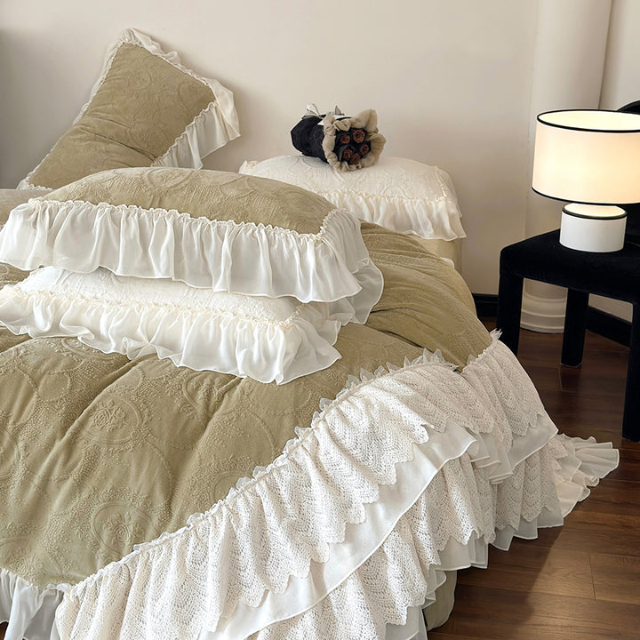 Princess Lace Edged Warm Milk Velvet Duvet Cover