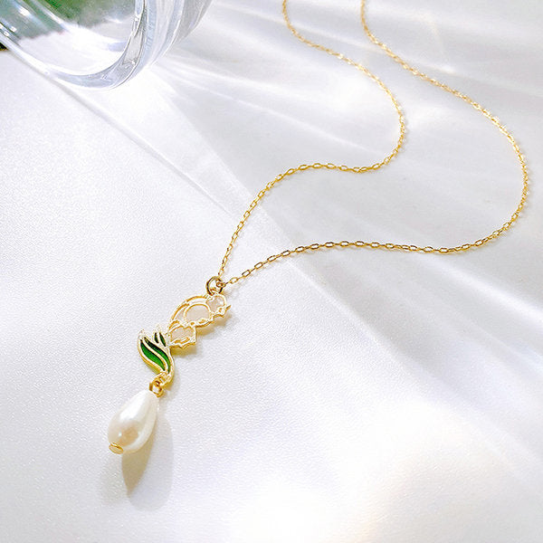 Lily Of The Valley Pearl Necklace