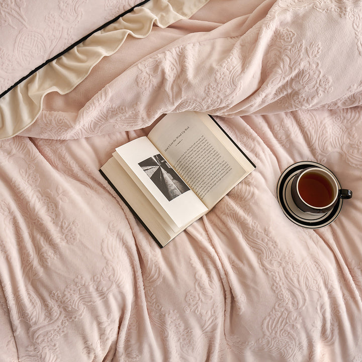 Cozy European Textured Thick Bedding Set
