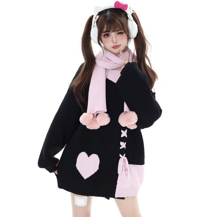 Heart Pattern Crossed Straps Decor Round Neck Sweater with Scarf