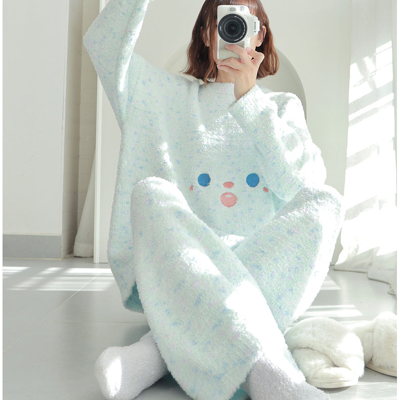 Cute Smail Pattern Round Neck Pajama Set