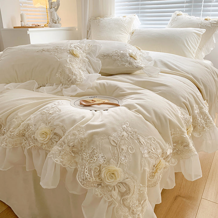 French-style Princess Floral Embroidery Milk Velvet Lace Bedding Set with Lace Trim