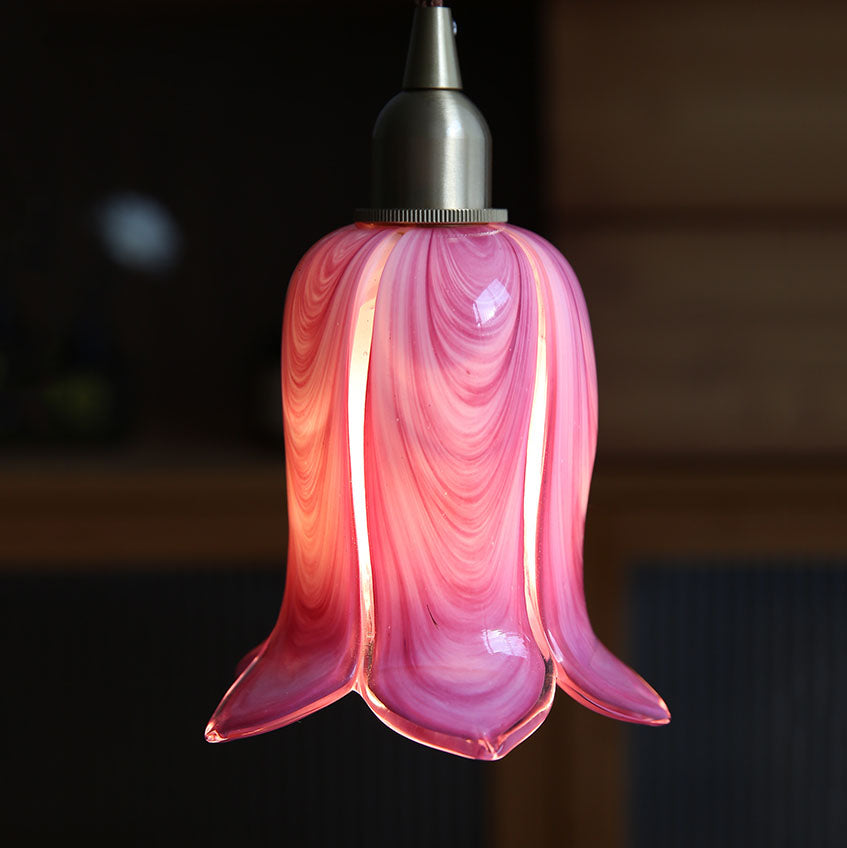 Vintage Wood Pink Tulip Lamp