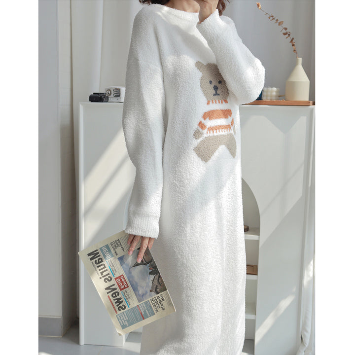 Bear Pattern Round Neck White Winter Nightgown
