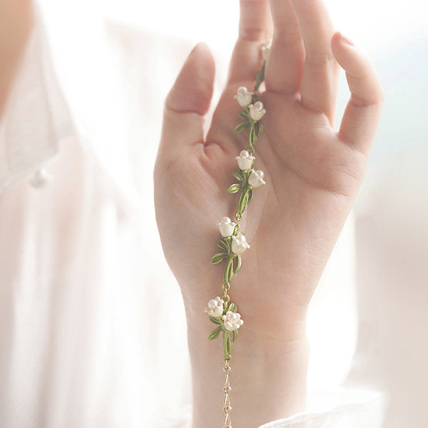 Lily Flower Pearl Bracelet