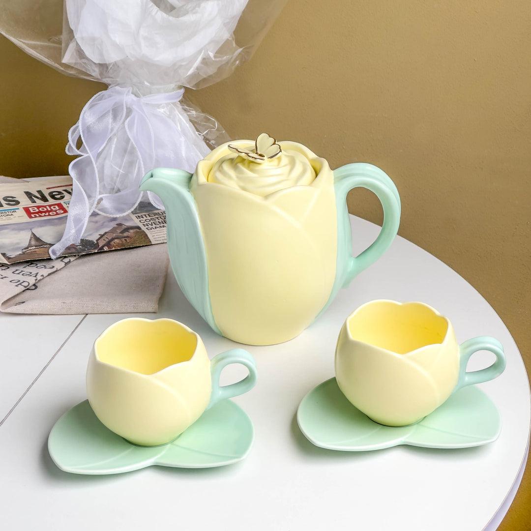 Tulip Ceramic Teapot Set