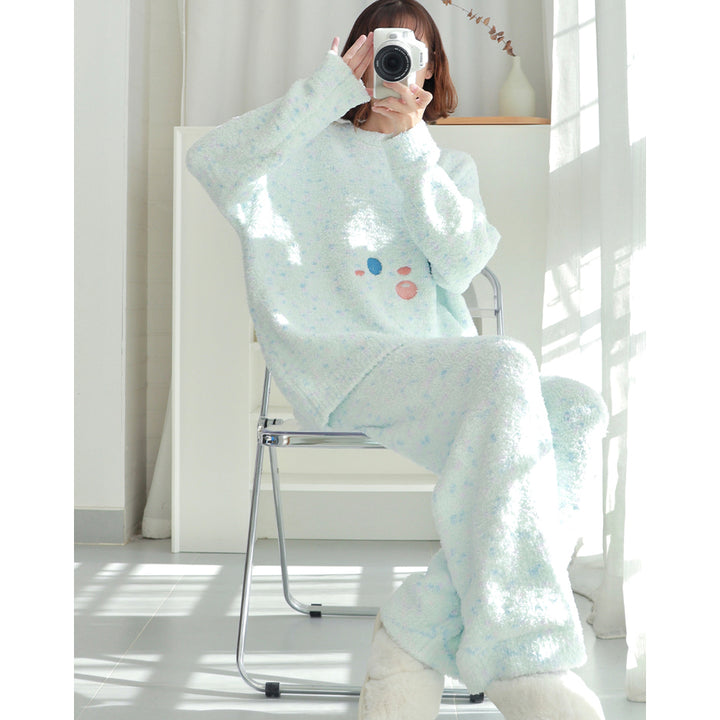 Cute Smail Pattern Round Neck Pajama Set