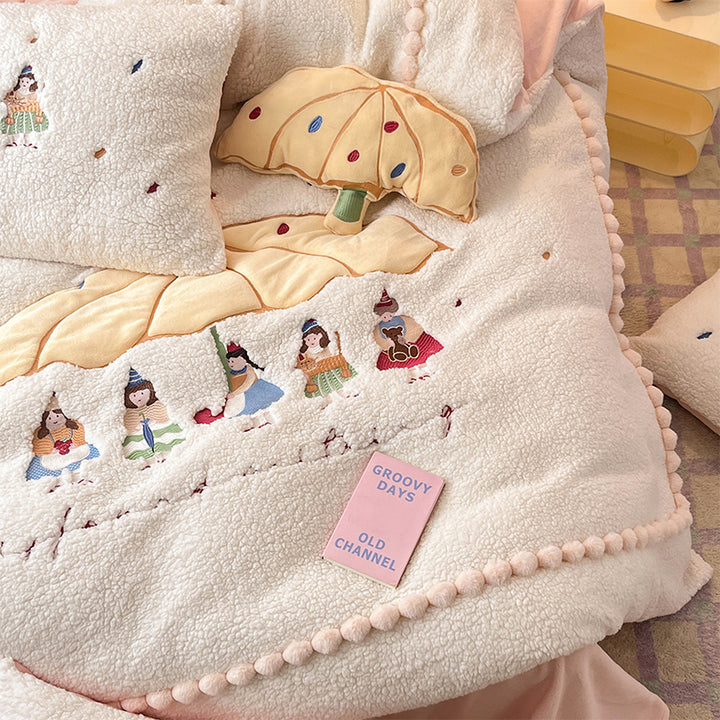Cartoon Princess Embroidery Milk Velvet Autumn/Winter Duvet Cover Set