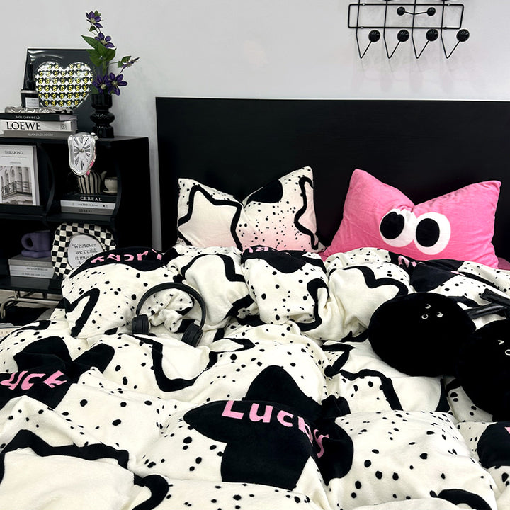 Lucky Star Print Bedding Set
