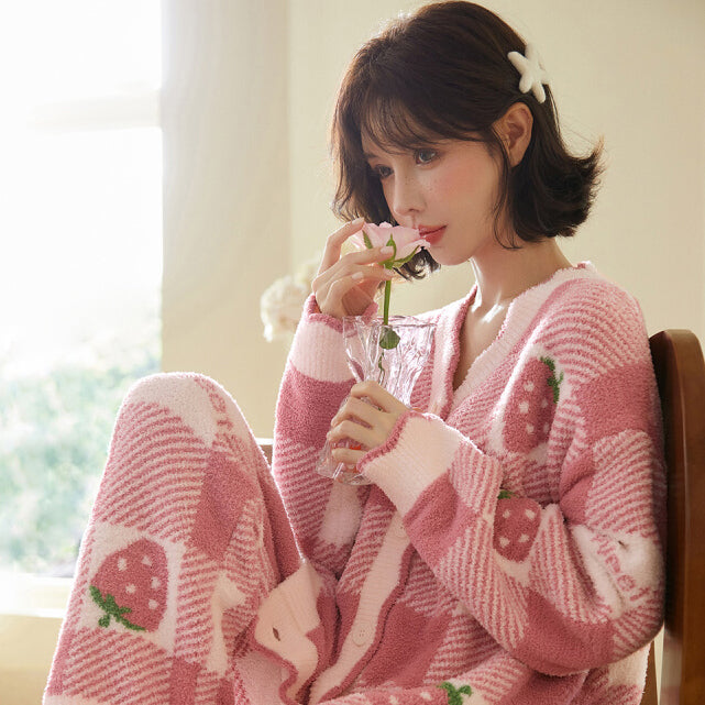 Strawberry Fleece-Lined Thickened Cardigan Home Wear Set