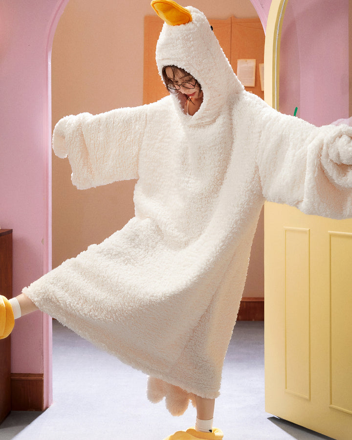 Cute Cartoon White Goose Thickened Coral Fleece Autumn Winter Nightgown