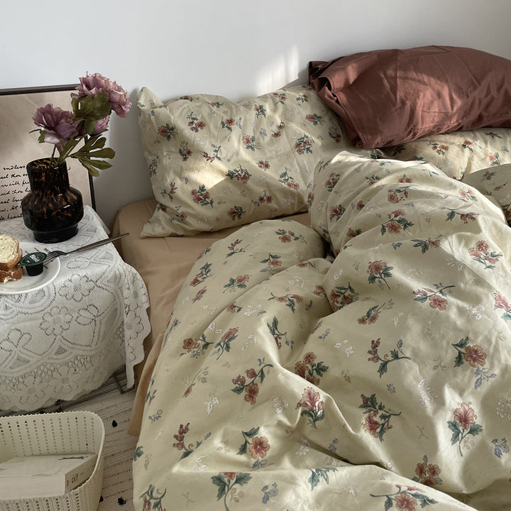 Vintage Floral Cotton Bedding Set