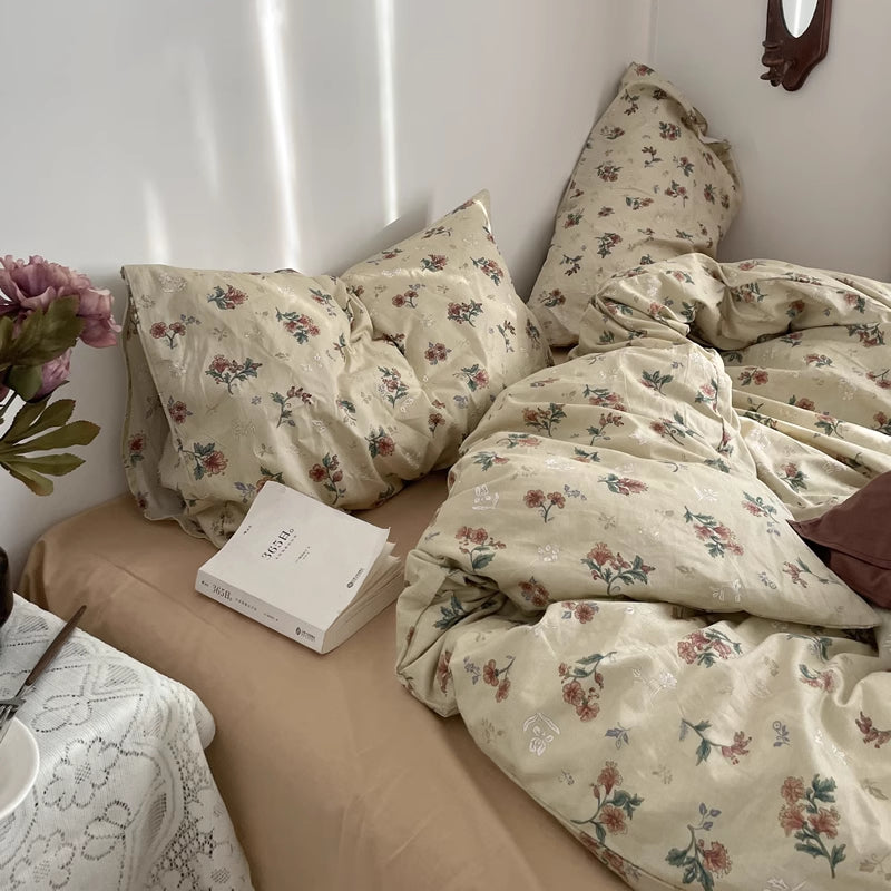 Vintage Floral Cotton Bedding Set