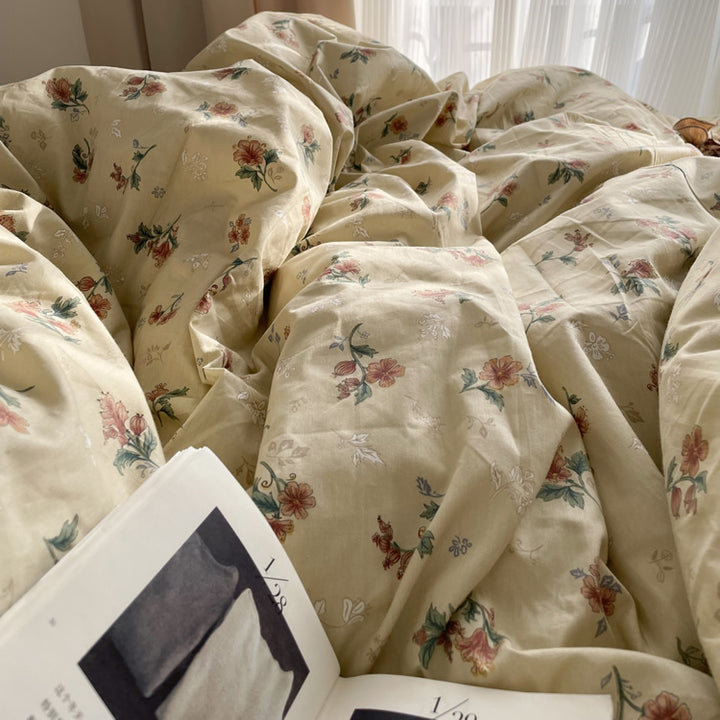 Vintage Floral Cotton Bedding Set